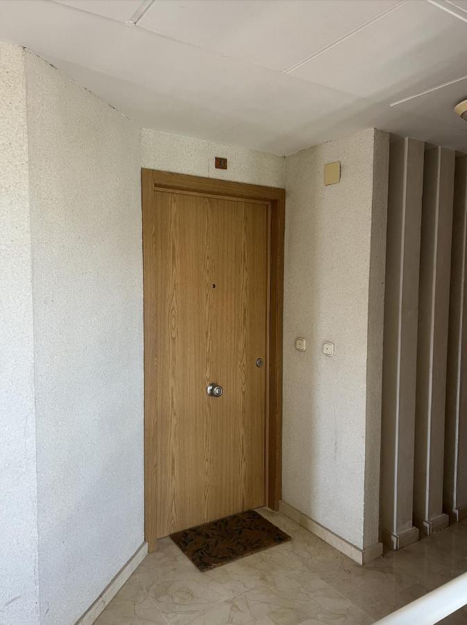 Apartamento Torre Levante, Primera Linea De Playa Benidorm Exterior photo